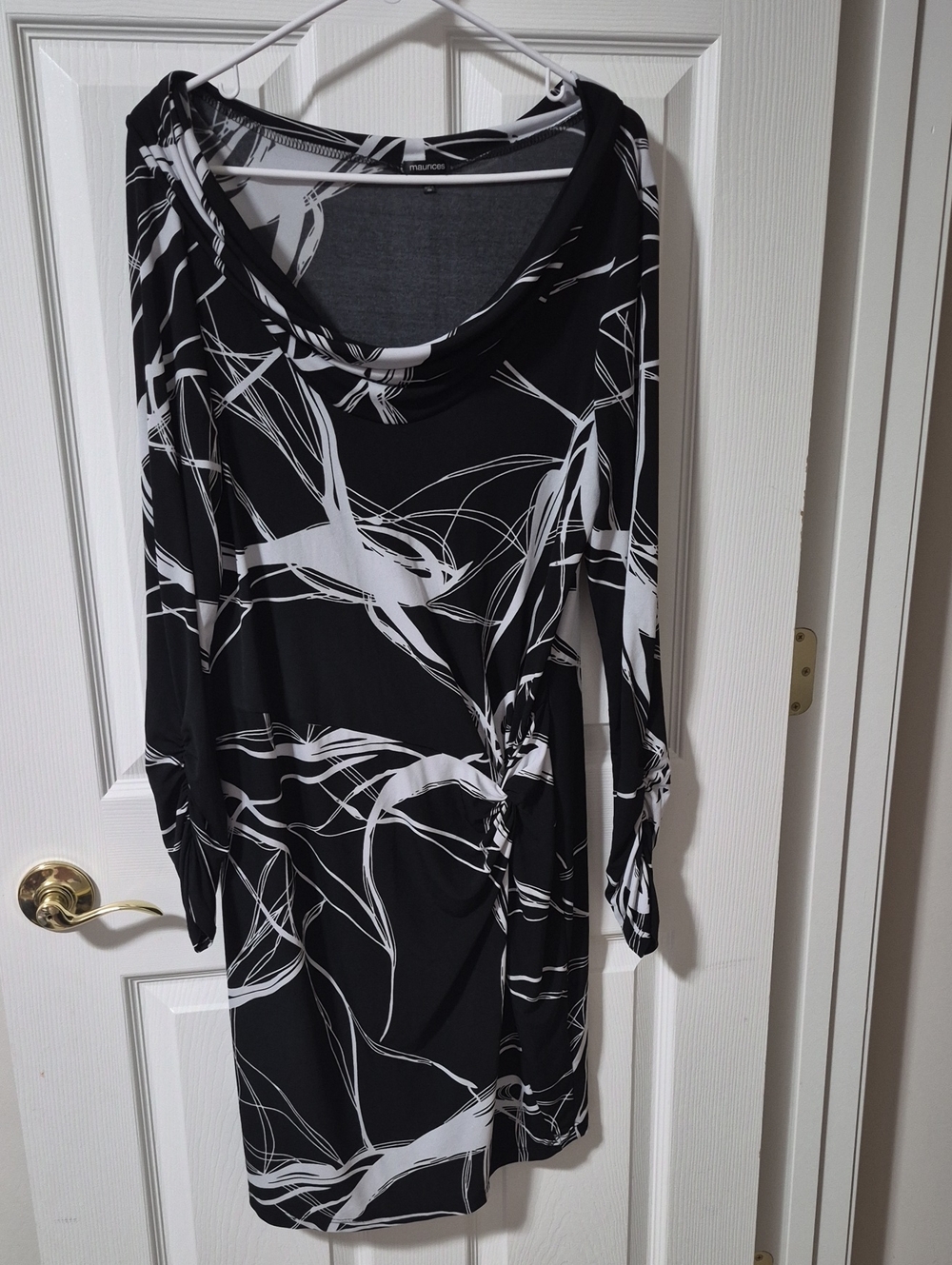 Maurices Black & White Long Sleeve Abstract Print Dress